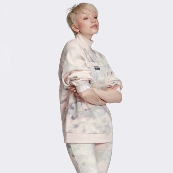 ✅Adidas Originals Camo Oversized Sweater Size L - Picture 3 of 6